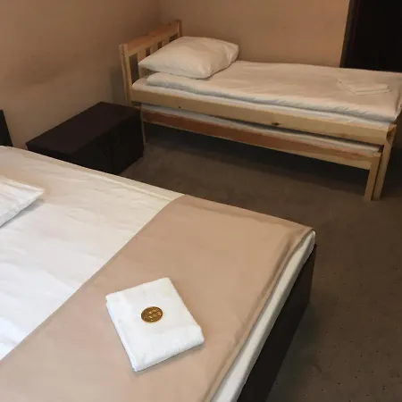 Hotel Nad Basenem